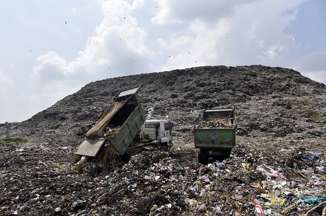 Ghazipur landfill in Delhi (Ravi Choudhary/Hindustan Times via Getty Images)