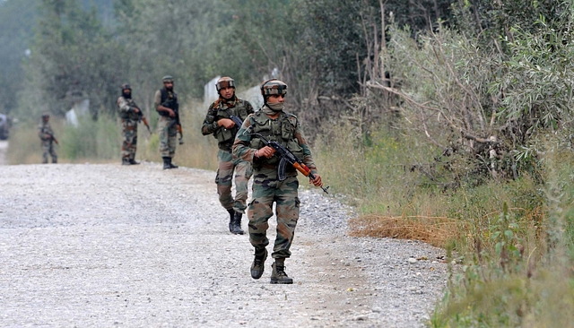 Indian Army Men in Pulwama (Waseem Andrabi/Hindustan Times via Getty Images)