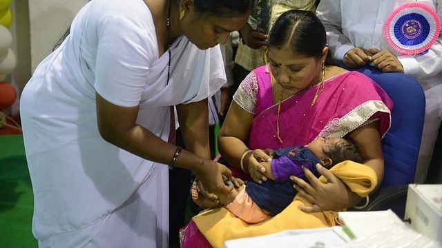 Vaccination in Hyderabad (Noah Seelam/AFP via Getty Images)