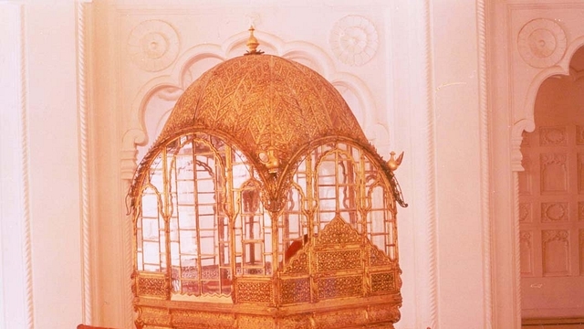  Mahadol At Daulat Khana (Credit: Mehrangarh fort museum website)