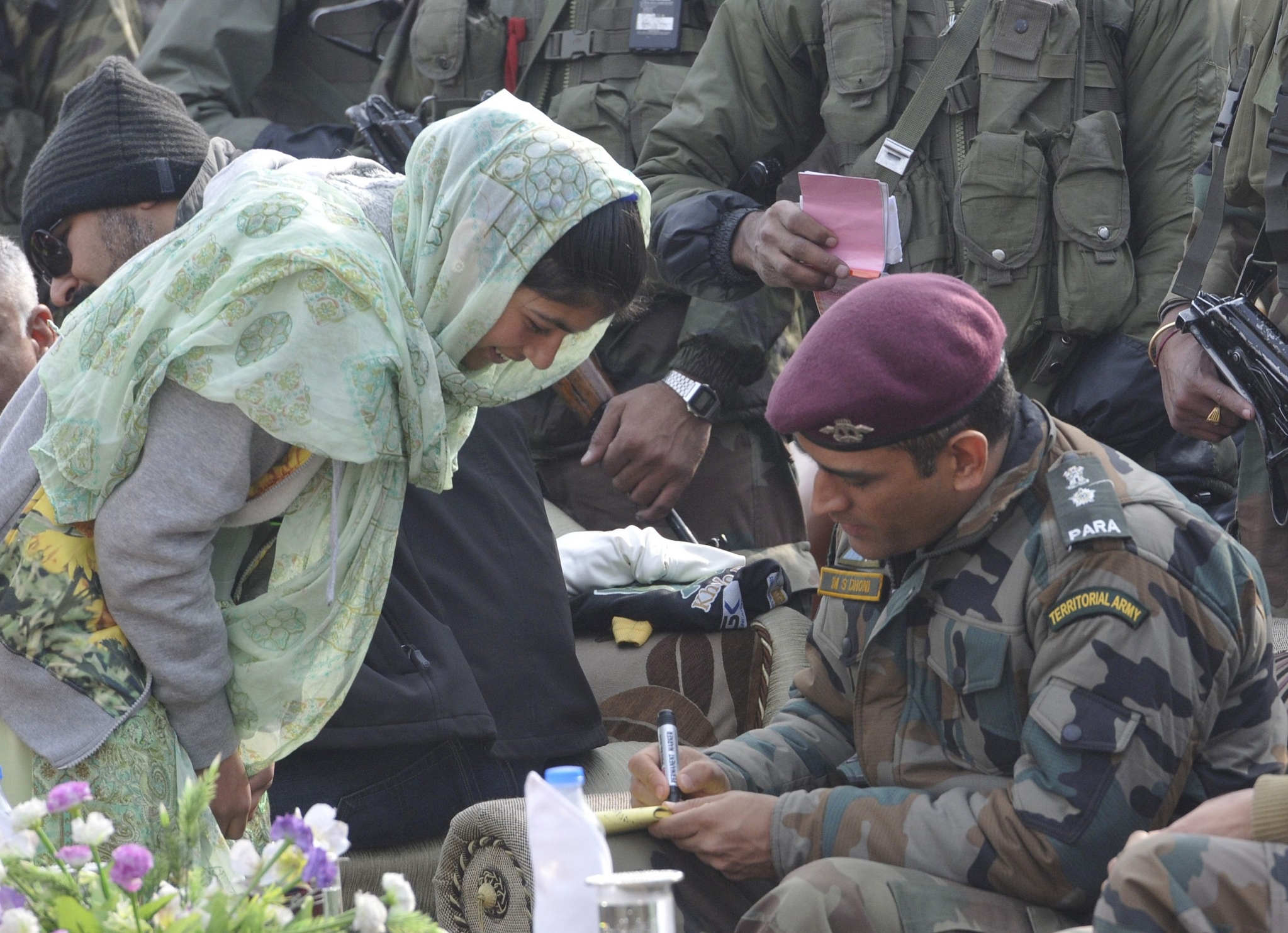 Mahendra Singh Dhoni in Kashmir. (Waseem Andrabi/Hindustan Times via Getty Images)