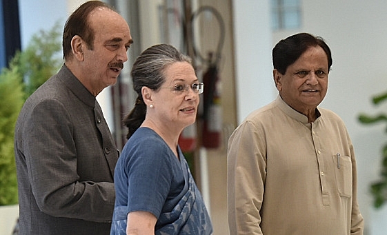 Sonia Gandhi with Ahamd Patel and  Ghulam Nabi Azad. (Arvind Yadav/Hindustan Times via Getty Images)