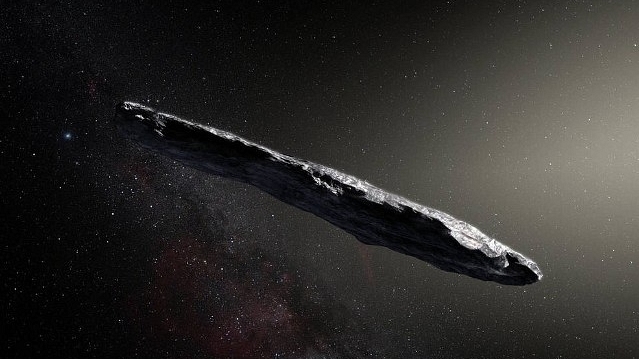 Artist’s concept of interstellar asteroid 1I/2017 U1 (‘Oumuamua) as it passed through the solar system after its discovery in October 2017. (European Southern Observatory/M. Kornmesser)