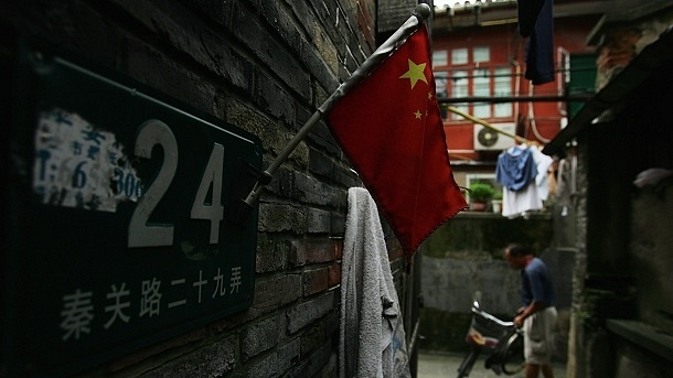 An old building in a narrow alleyway in Shanghai, China (Guang Niu/Getty Images)