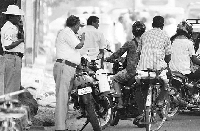 Bengaluru Traffic Police Begins Hunt For Substandard Helmets