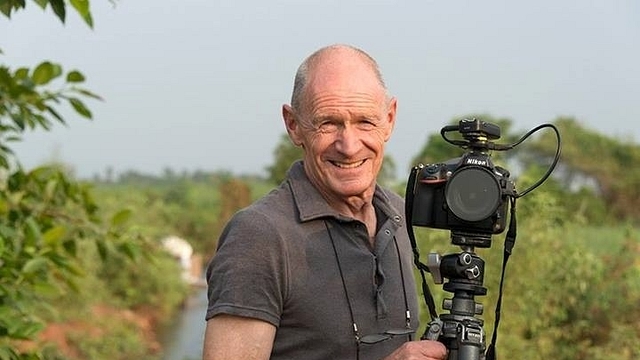 John Gollings at work in Hampi (John Gollings)