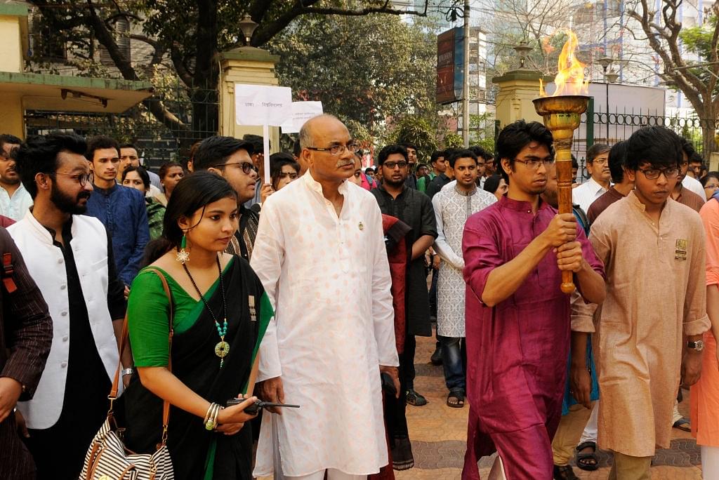 Bengalis Need To Know That Language Does Not Bridge Religious Divide