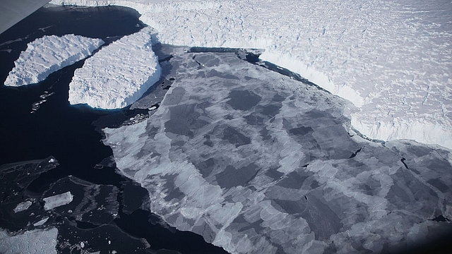  Ice floats near the coast of West Antarctica as viewed from a window of a NASA Operation IceBridge airplane on October 28, 2016 in-flight over Antarctica. (Mario Tama/Getty Images)