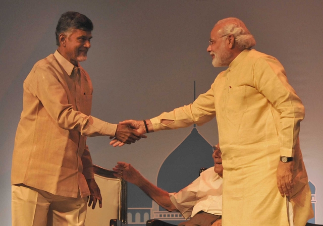 Narendra Modi and Chandrababu Naidu in the run-up to the 2014 General ELections (Sonu Mehta/Hindustan Times via Getty Images)