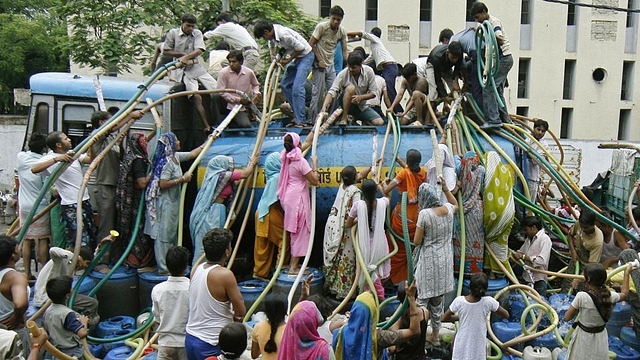 Delhi residents during water shortage