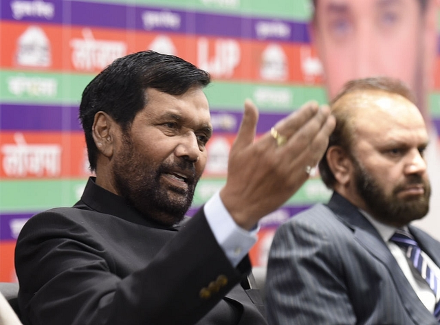 LJP leader Ram Vilas Paswan. (Arvind Yadav/Hindustan Times via Getty Images)