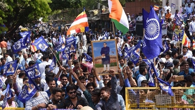 Dalits staging a protest during the Bharat <i>bandh.</i> (Subhankar Chakraborty/Hindustan Times via Getty Images)