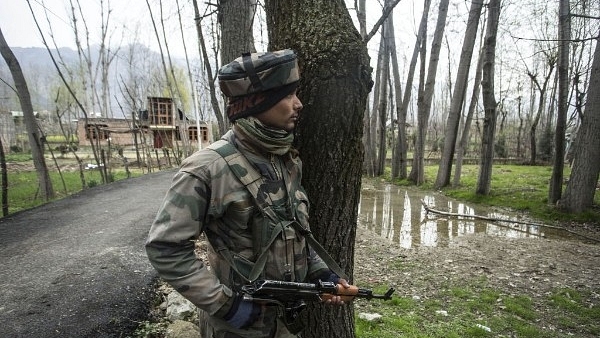 Representative image of an army soldier in Kashmir (Waseem Andrabi/Hindustan Times via Getty Images)