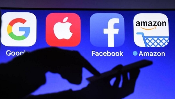 Google, Facebook, and others know you scarily well. (Damien Meyer/AFP via Getty Images)