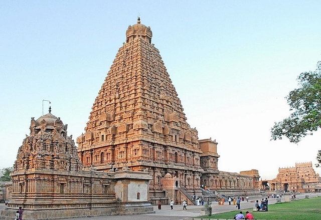  Thanjavur Brihadeeswara (Jean-Pierre Dalbéra/Wikipedia)