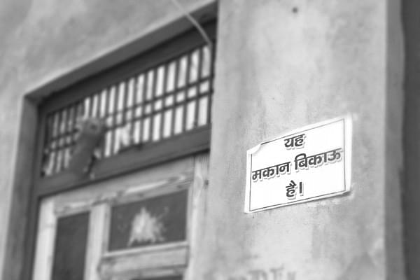 Why Have Hindu Families In This Agra Colony Put Up ‘House On Sale’ Posters?