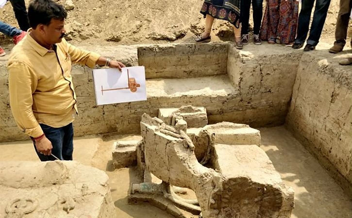 Discovery Of Pre-Iron Age Chariot In UP Points To A Warrior Class In The ‘Peaceful Harappans’