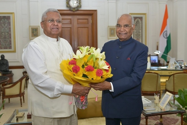 Tripura Governor Tathagat Roy (L) with President Ram Nath Kovind. (pic via Twitter)