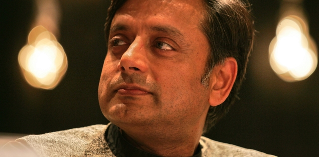 Shashi Tharoor. (Anshuman Poyrekar/Hindustan Times via GettyImages)