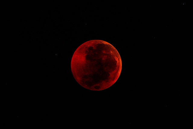 The full moon ‘blood moon’ as seen over Jakarta, Indonesia on 28 July 2018(Ulet Ifansasti/Getty Images)