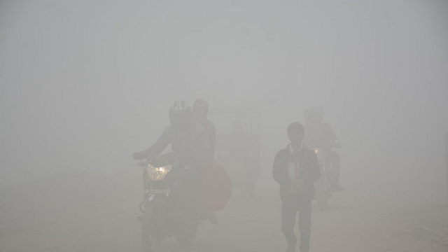 Air pollution in the NCR. (Sakib Ali/Hindustan Times via Getty Images)