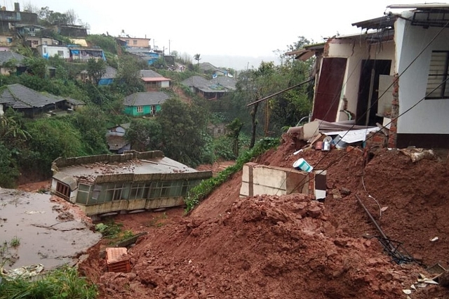 Devastation due to floods in Kodagu (@shammicb/Twitter)