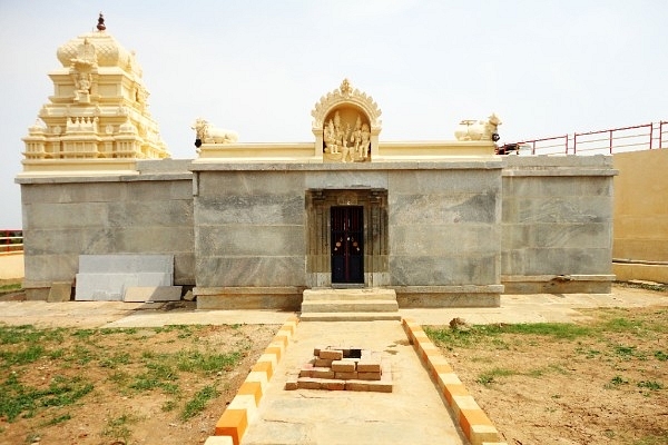 Sri Kalleshwara Temple of Kabbura in Haveri District.