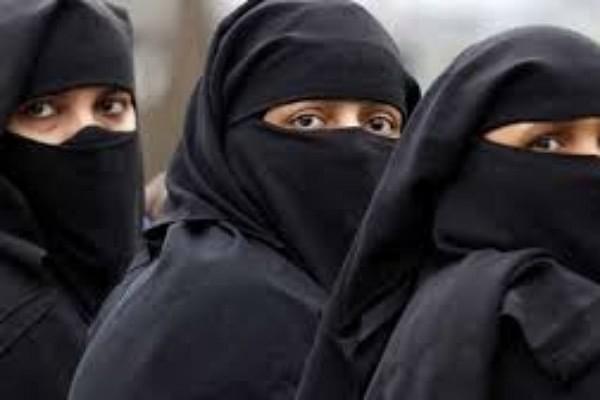 Cabinet Approves Amendments In Triple Talaq Bill: Allows Bail, Only Victim Or Relatives Can Now File Case