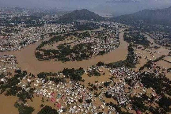 Flooding in Kerala (@StandWithKerala/Twitter)