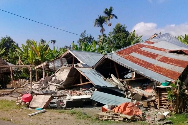 A 7.0 magnitude earthquake has rocked the island of Lombok on 5 August (DDnewsLive/ Twitter)