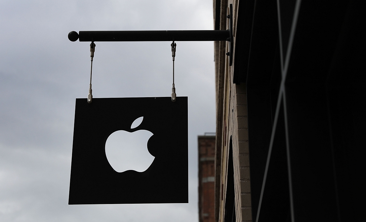 Apple Crosses $1 Trillion Mark In Value, First US Firm To Do So