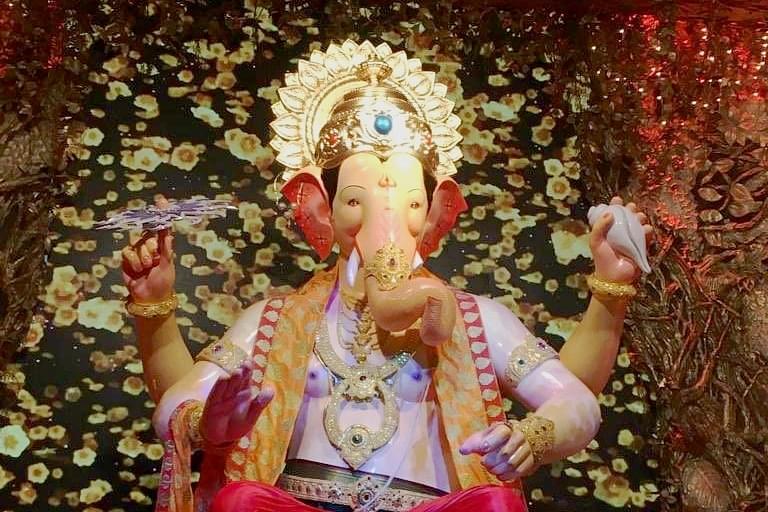 Watch: From Mumbai To Uganda, Countless Devotees Pay Obeisance To Lord Ganesha On Auspicious Occasion Of Ganesh Chaturthi  