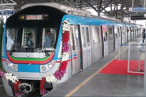 Hyderabad: Newly Inaugurated Ameerpet-LB Nagar Metro Line  A Hit, Attracts 19,000 Passengers On First Day