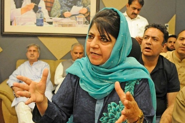 PDP leader Mehbooba Mufti. (Waseem Andrabi/Hindustan Times via Getty Images)