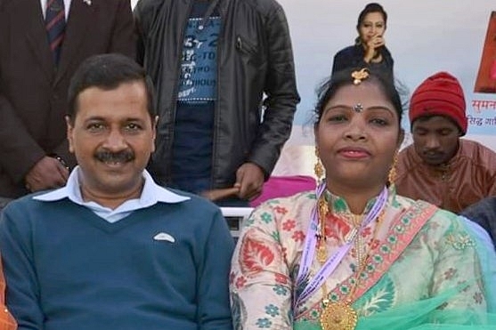 Arvind Kejriwal with Pratibha Minj. (pic via Twitter)