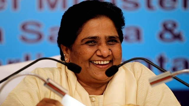 Bahujan Samaj Party leader Mayawati addresses a press conference in New Delhi. (Ajay Aggarwal/ Hindustan Times via GettyImages)&nbsp;