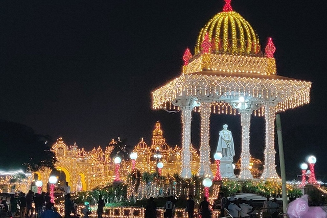 Mysuru Dasara. (pic via @gshny/Twitter)