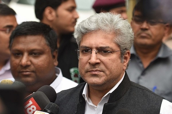 AAP Transport Minister Kailash Gahlot’s Premises Raided By I-T; Rs 35 Lakh, Benami Property Documents Seized
