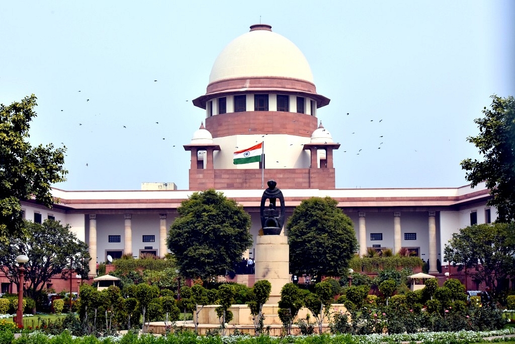 Morning Brief: SC To Begin Ayodhya Title Suit Hearing Today; Over 3,300 Devotees Of Lord Ayyappa Arrested For Sabarimala Protests; And More