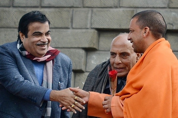 Nitin Gadkari with Yogi Adityanath (Deepak Sansta/Hindustan Times via Getty Images)&nbsp;