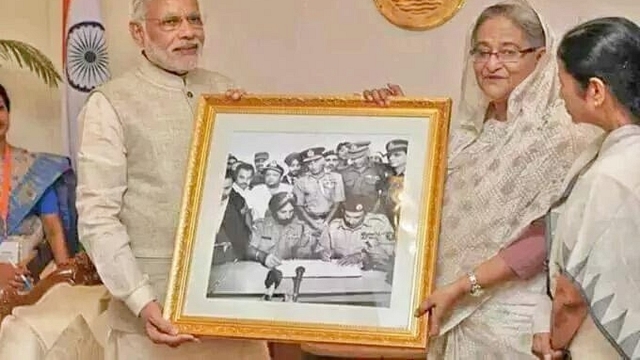 PM Modi with Bangladeshi Prime Minister Sheikh Hasina. (piv via Twitter)