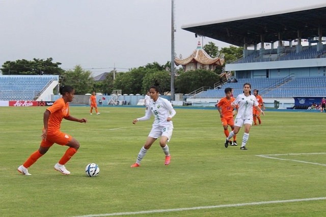 Indian football team in action against Pakistan (@IndianFootball/Twitter)