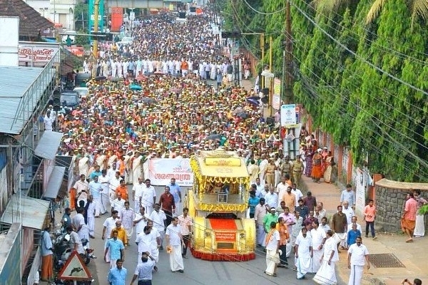 A save Sabarimala protest (@rajeev_mp/Twitter)