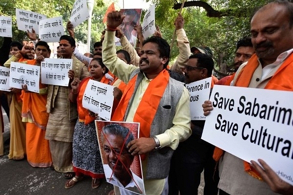 Members of Hindu Sena protest against the Supreme Court verdict on Sabarimala (Photo by Biplov Bhuyan/Hindustan Times via Getty Images)