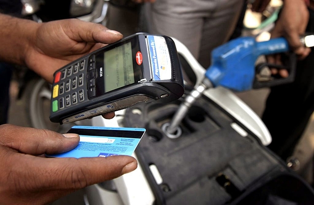  A petrol pump in Mayur Vihar, New Delhi, India. (Sushil Kumar/Hindustan Times via GettyImages)