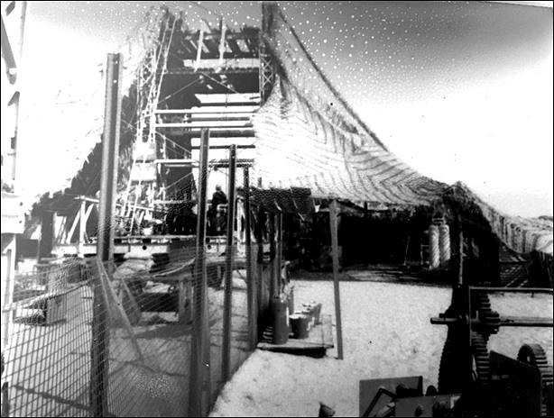Head frame tower under camouflage nets (Dhingra)
