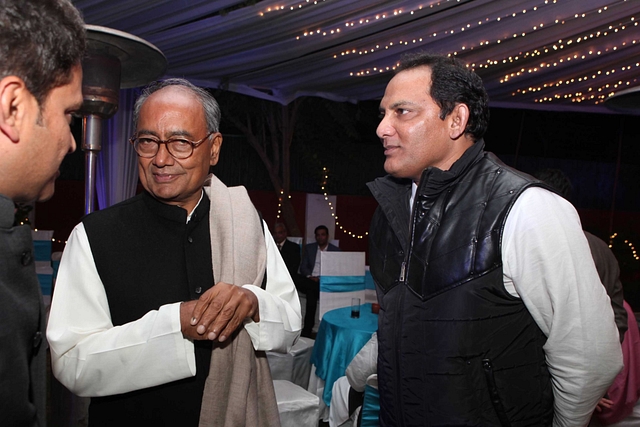 Mohammed Azharuddin (R) with Digvijay Singh (R). (Manoj Verma/Hindustan Times via Getty Images)