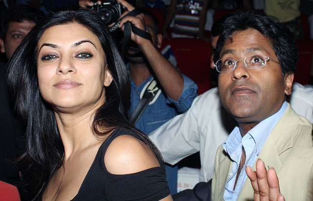 Sushmita Sen (Left). (Yogen Shah/India Today Group/Getty Images)