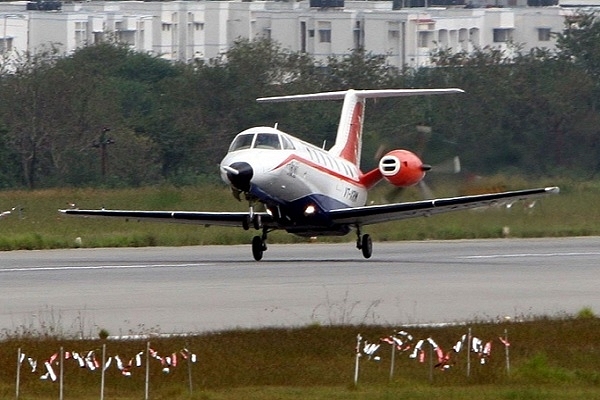 SARAS Transport AC gets ready for take off. (AK Antony/Wikipedia)