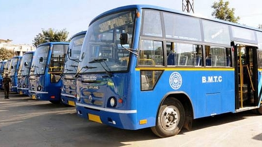 BMTC buses parked in a depot. Image courtesy of twitter.com/IChangeMyCity.&nbsp;